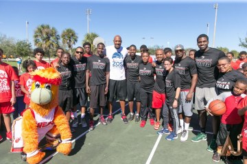 Pepse Presents: Family Fun Day & Health and Wellness Fair at Miramar Regional Park.  NBA Hall of Famer Alonzo Morning and celebrity friends #ZWGPepsi   AJ Shorter Photography        www.AJShorter.com