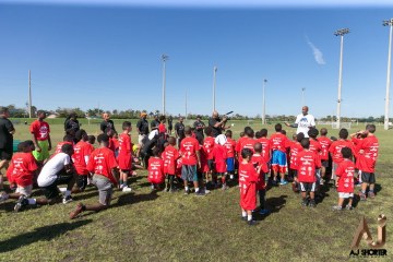 Pepse Presents: Family Fun Day & Health and Wellness Fair at Miramar Regional Park.  NBA Hall of Famer Alonzo Morning and celebrity friends #ZWGPepsi   AJ Shorter Photography        www.AJShorter.com