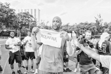 Bringing Education, Laughter, Motivation, Entertainment and Mentorship to South Florida.    AJ Shorter Photography       www.AJShorter.com